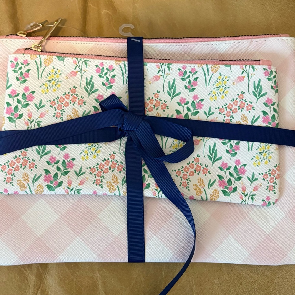Cosmetic/Pencil Bags -Floral and‎ Checkered